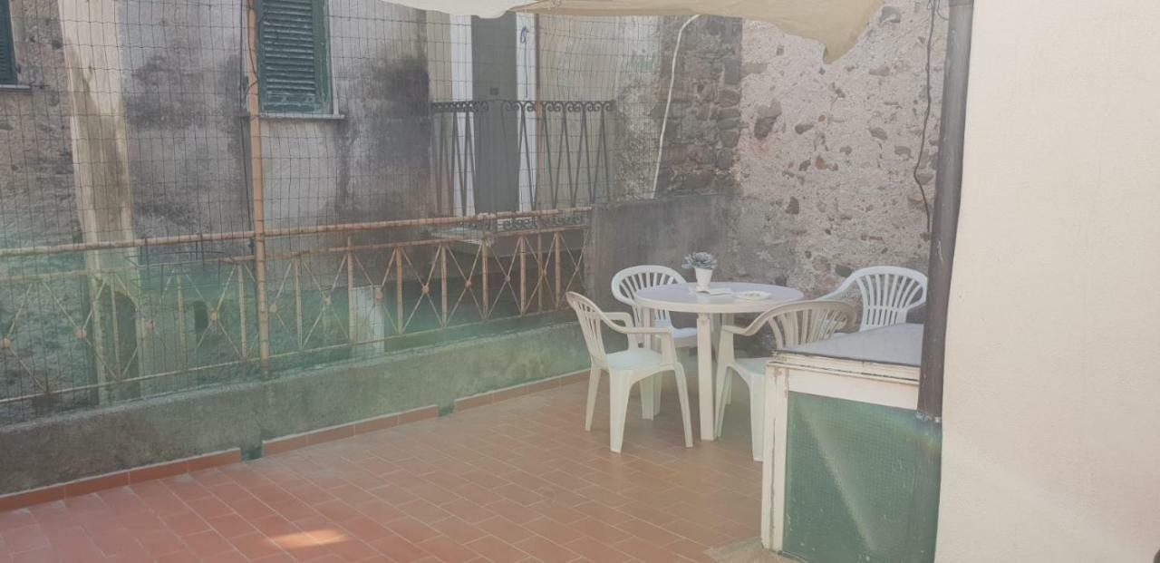 Terrazza Nel Borgo Santo Stefano di Magra Exterior photo